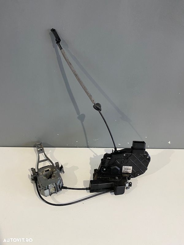 Broasca usa fata dreapta Volvo XC70 V70 S80 XC60 2008-2013 31253666 - 1