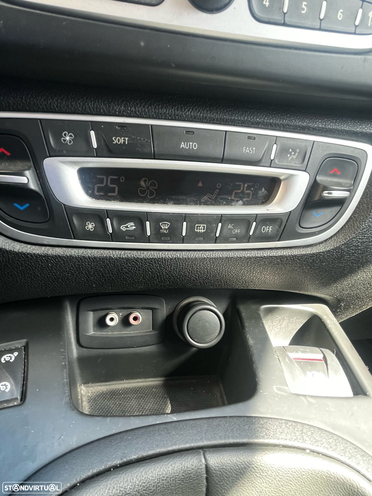 Renault Scénic 1.5 dCi Dynamique S - 18