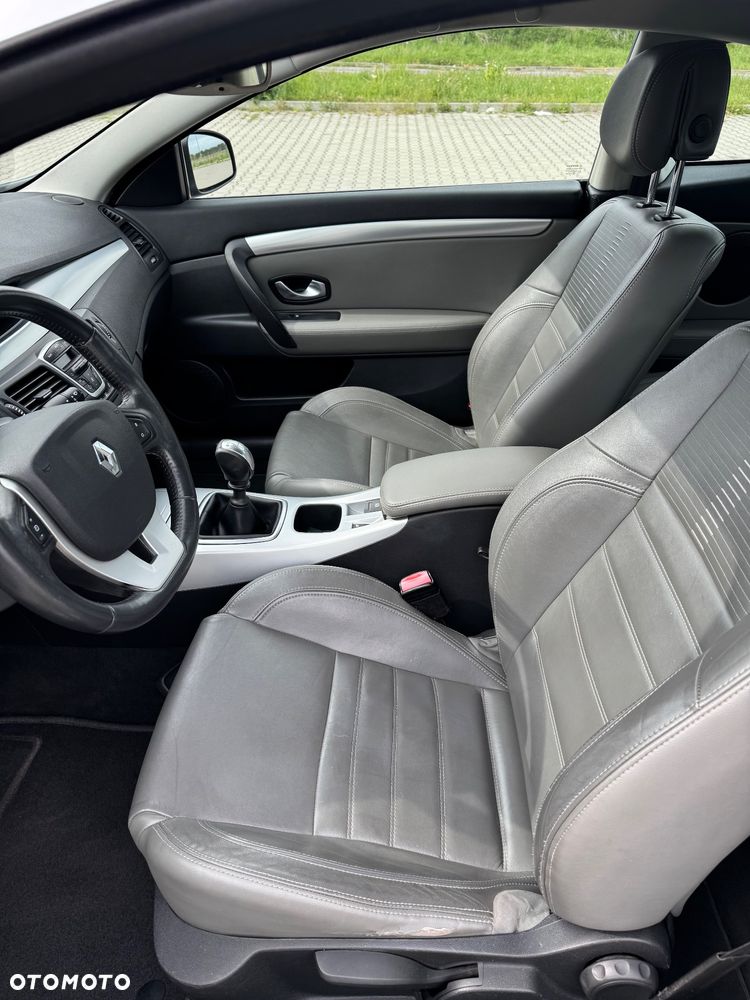 Renault Laguna 2.0 dCi FAP Dynamique - 8