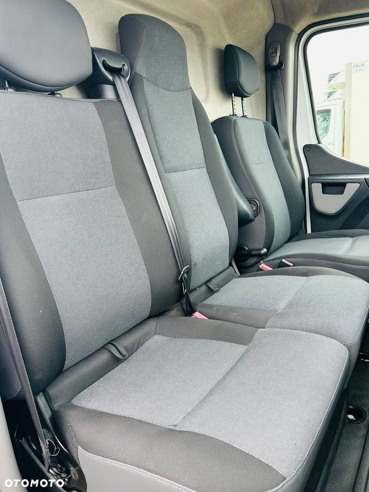 Renault Master - 16