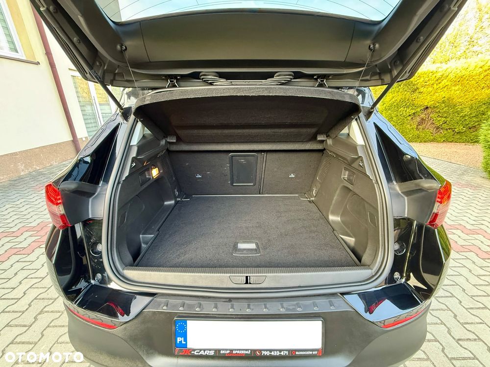 Opel Grandland X 1.2 T Elite S&S - 29