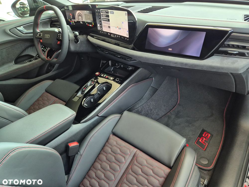 Audi RS5 Avant - 15