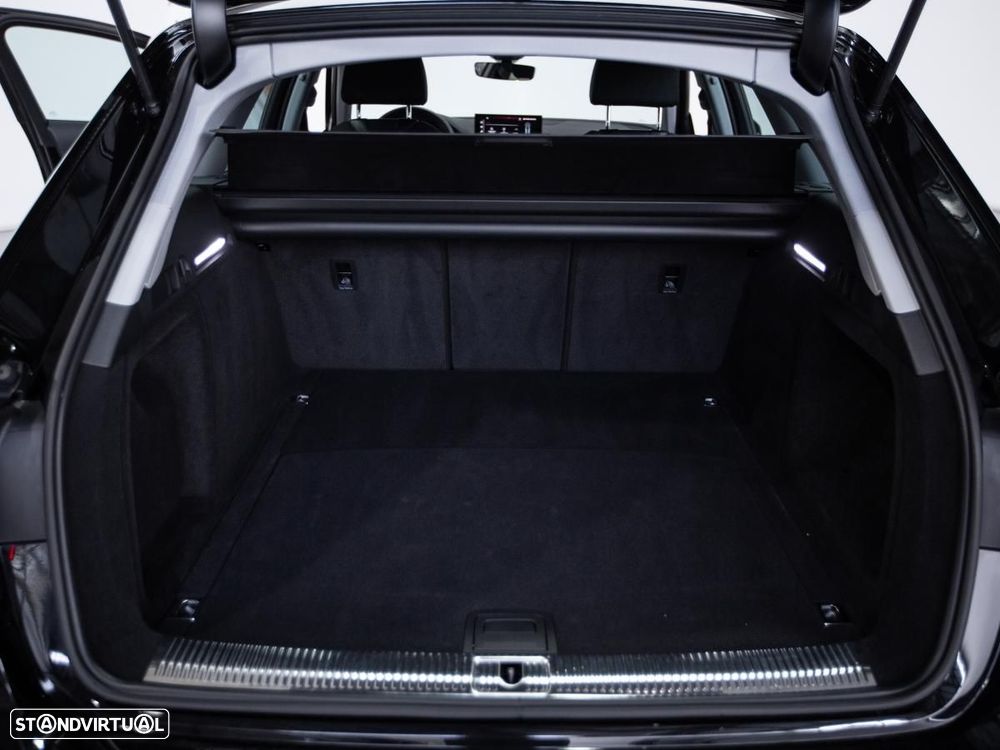 Audi A4 Avant 30 TDI S tronic - 13