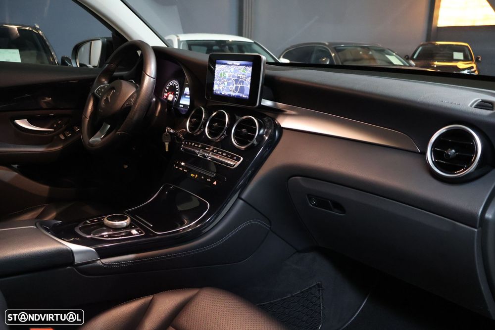 Mercedes-Benz GLC 220 - 6