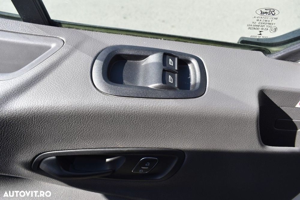 Ford Transit - 29