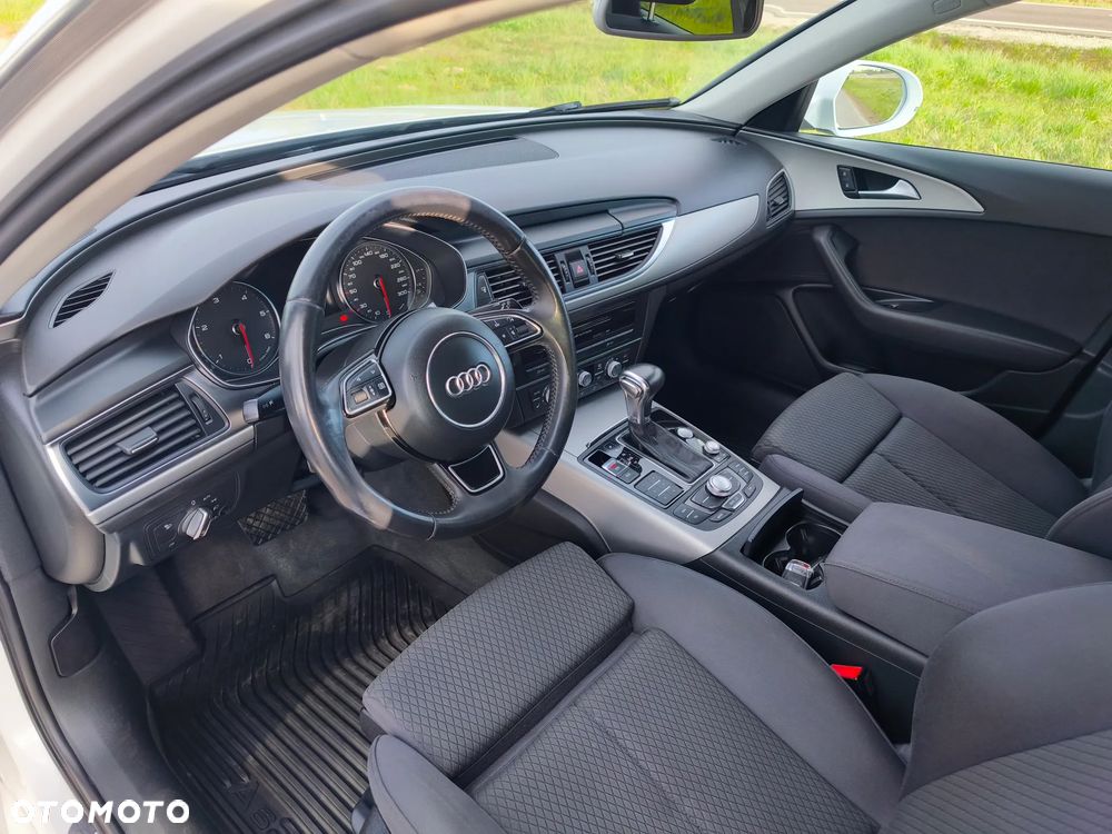 Audi A6 Avant - 10