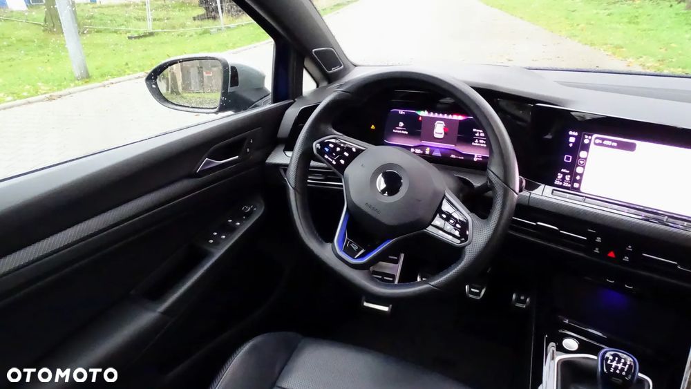 Volkswagen Golf - 29