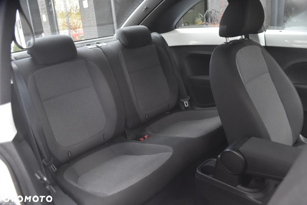 Volkswagen Beetle 1.6 TDI iBeetle Design - 10