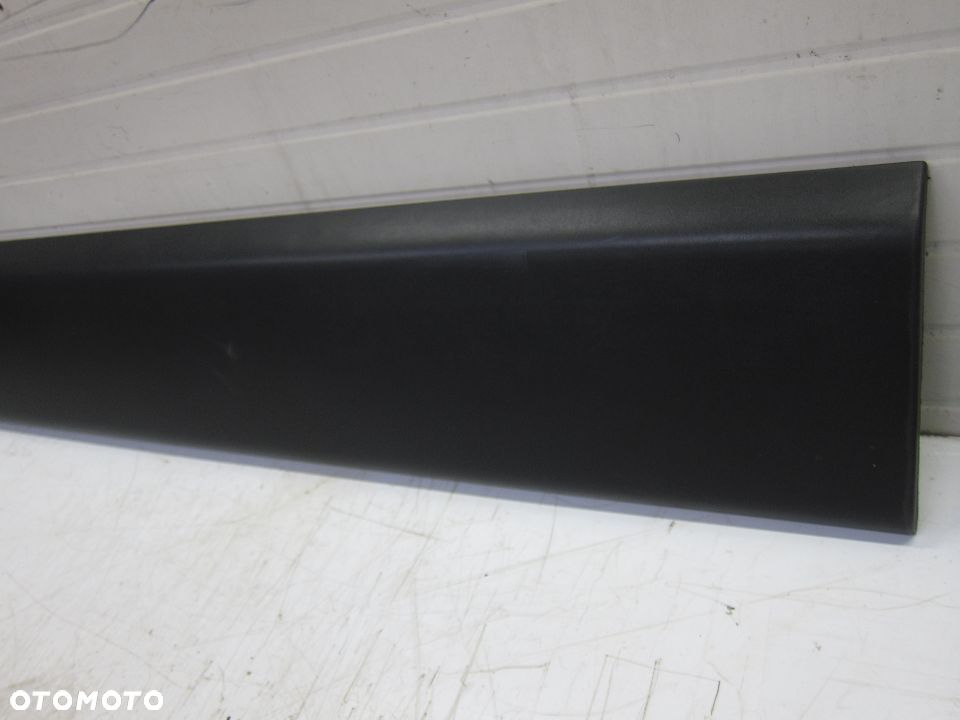 Listwa drzwi boczne lewe Renault Master-Movano III 2.3 DCI eu - 2