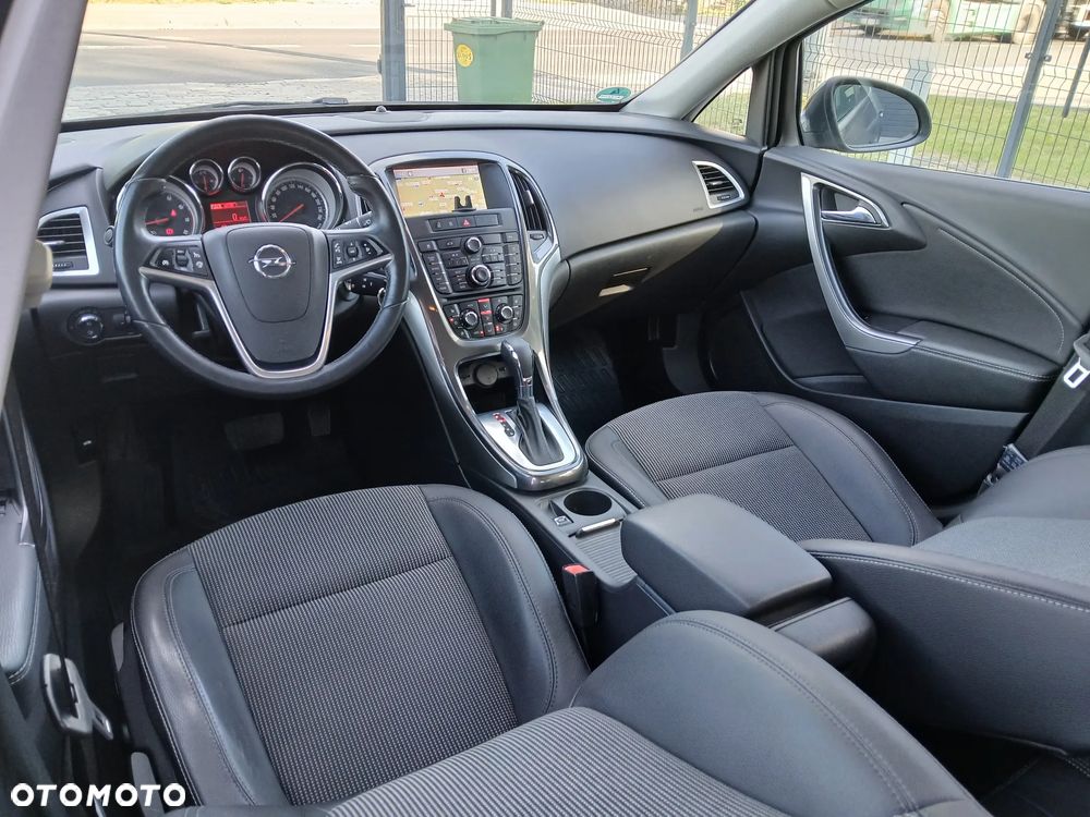 Opel Astra 1.4 T Executive EU6 - 34