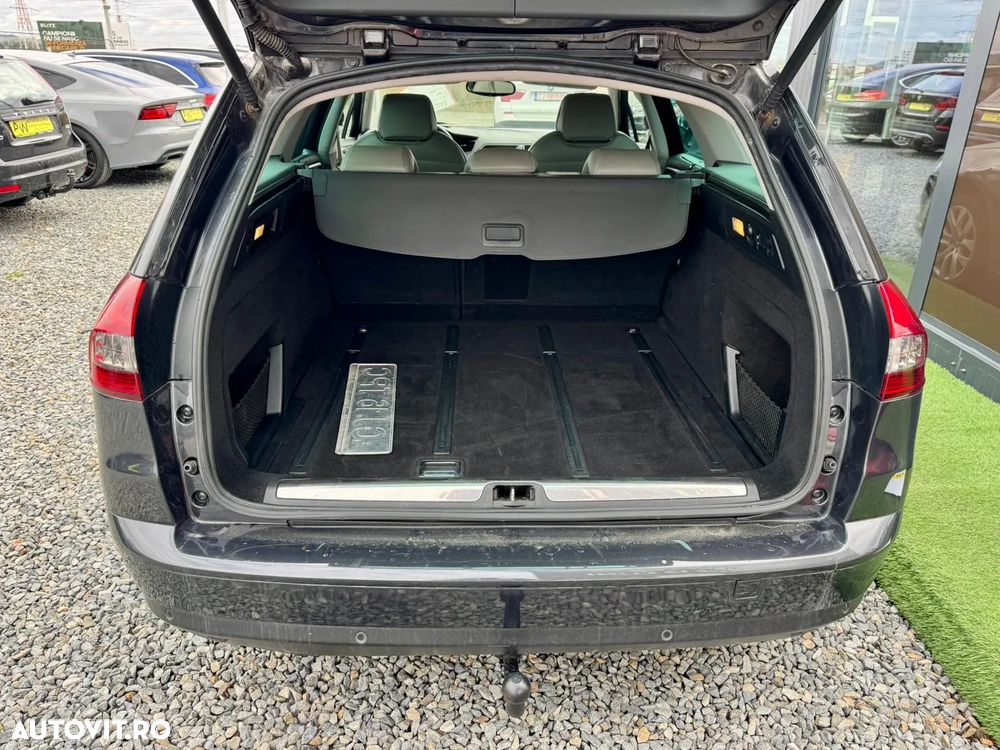 Citroën C5 Tourer 2.0 HDi FAP Susp M Seduction - 14