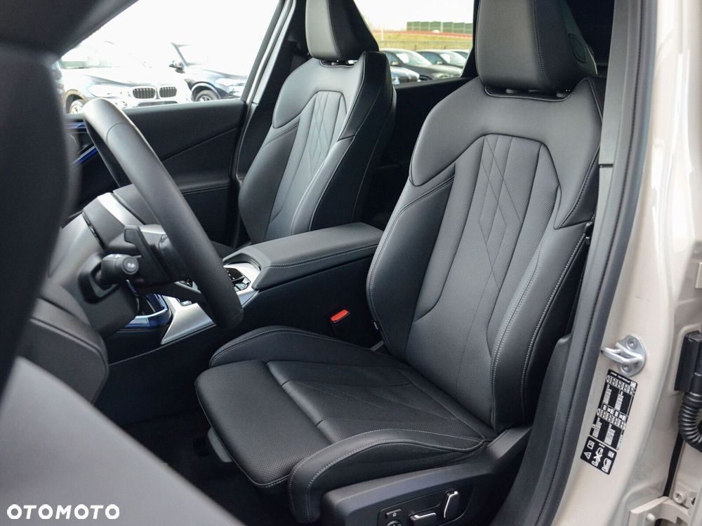 BMW X3 xDrive20d mHEV - 35