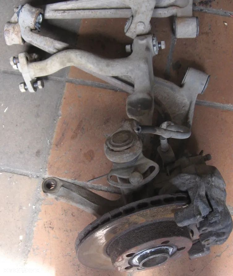 zwrotnica wahacz góra dół TRANSPORTER T4 2.5 TDI - 2