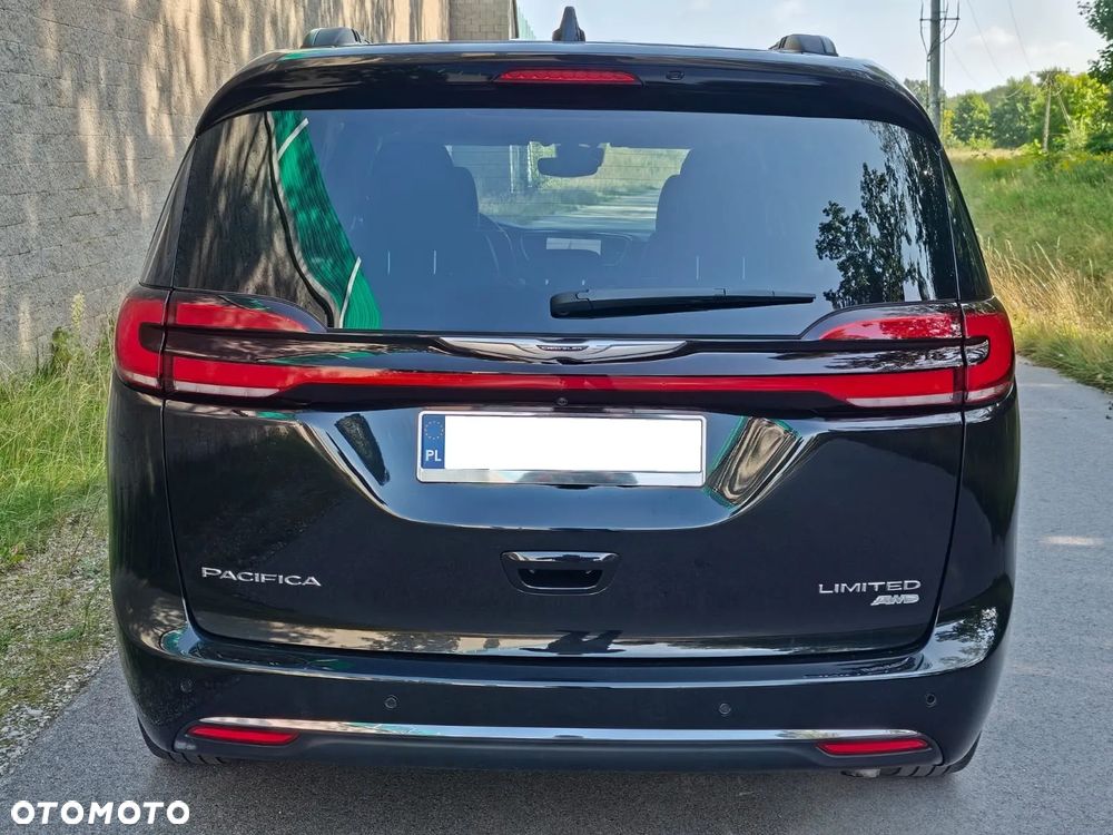 Chrysler Pacifica - 6