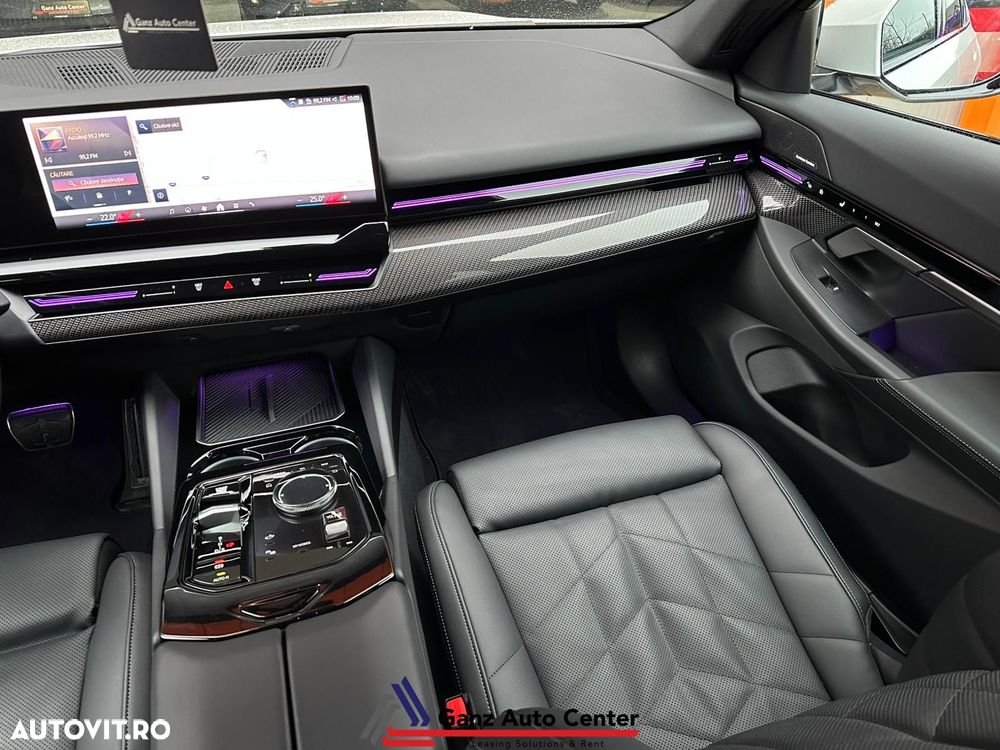 BMW Seria 5 520i AT MHEV - 9