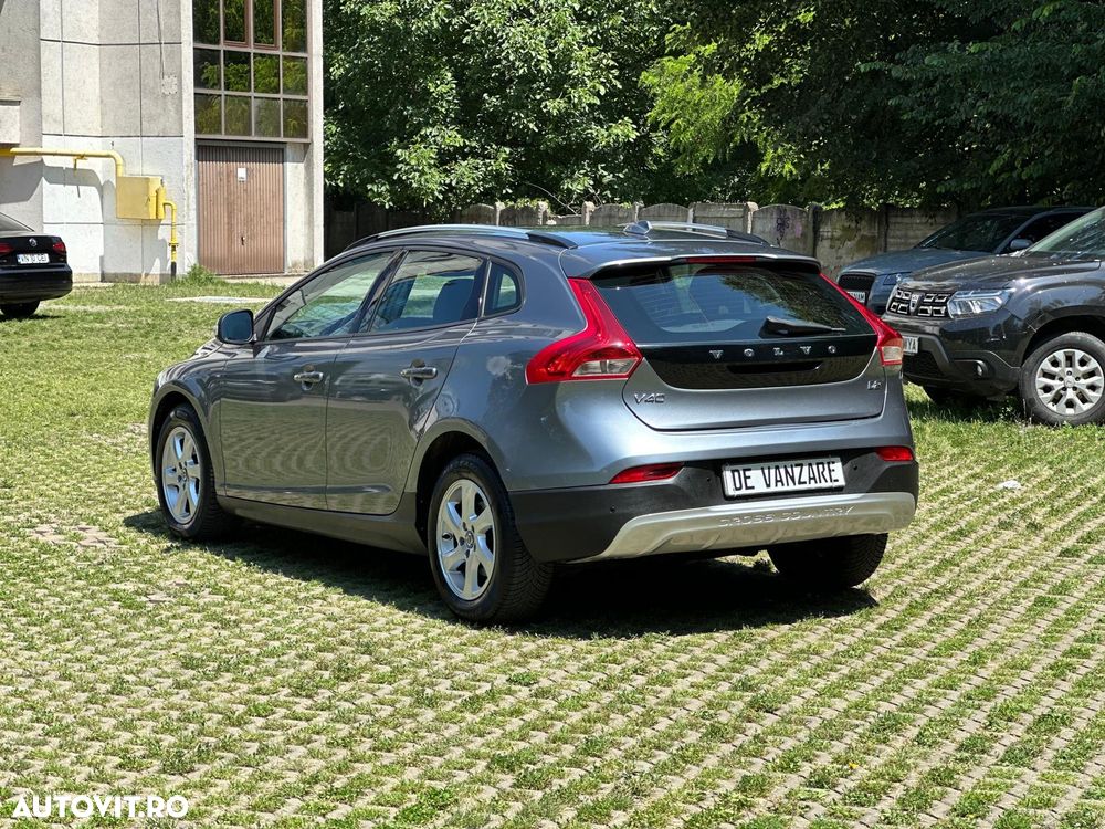 Volvo V40 D2 Aut. Kinetic - 3