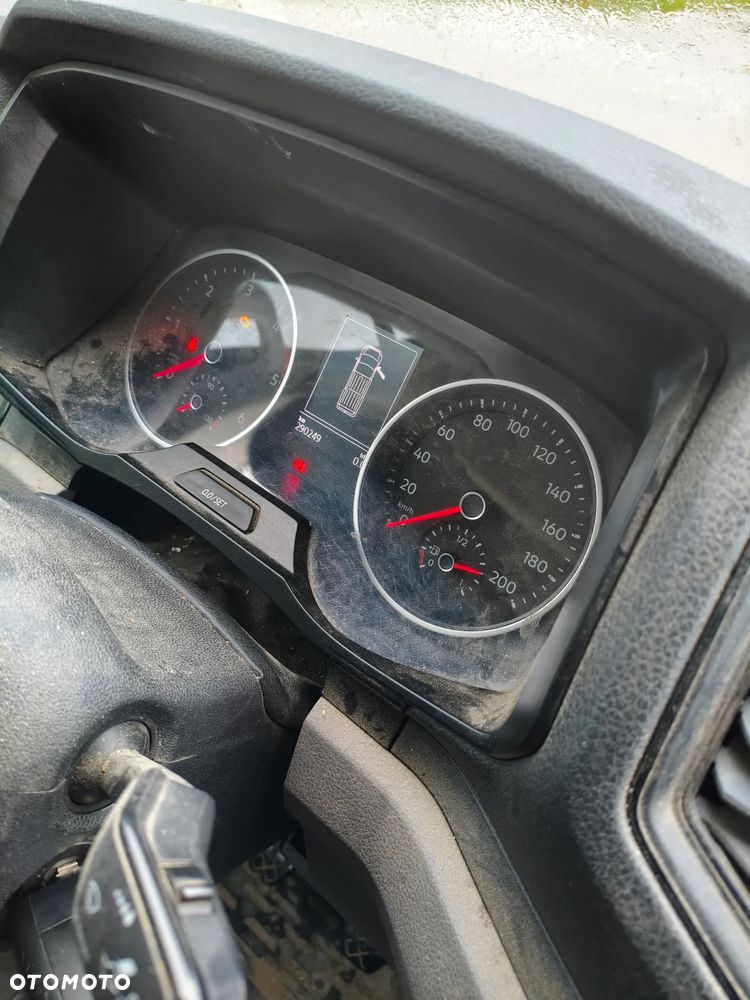 Volkswagen Crafter - 4