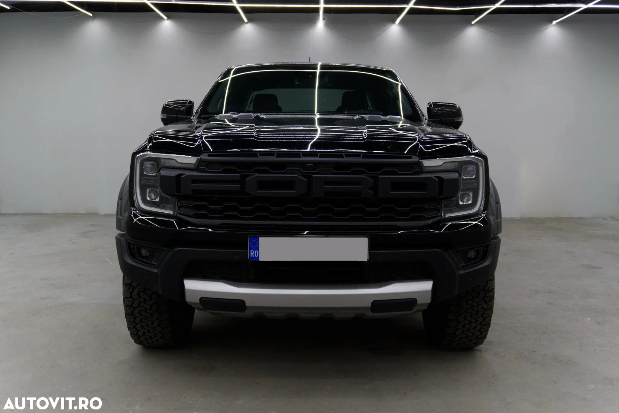 Ford Ranger Pick-Up 3.0 EcoBoost 288 CP 4x4 Cabina Dubla Raptor Aut. - 2