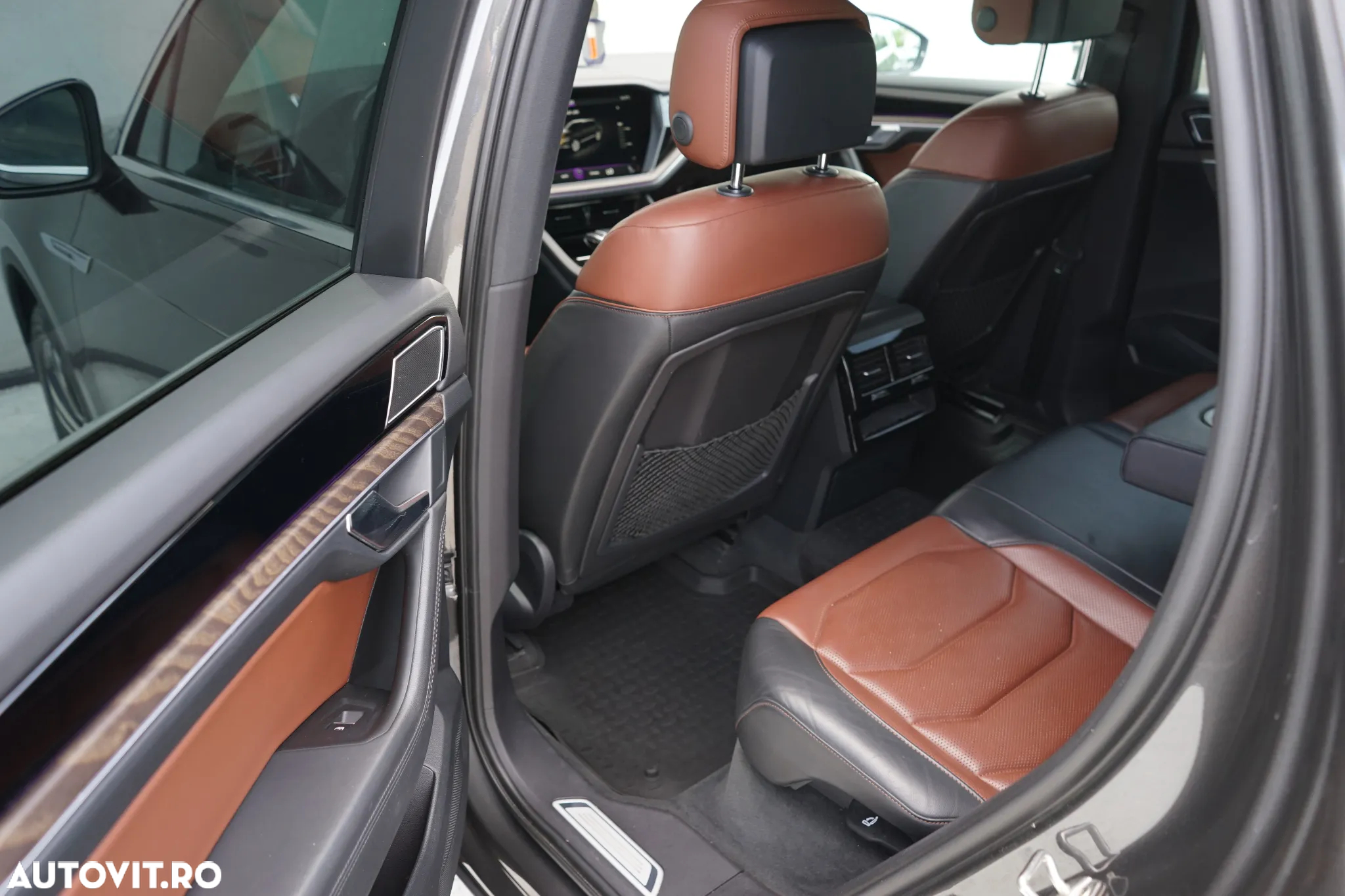 Volkswagen Touareg V6 TDI Atmosphere - 32
