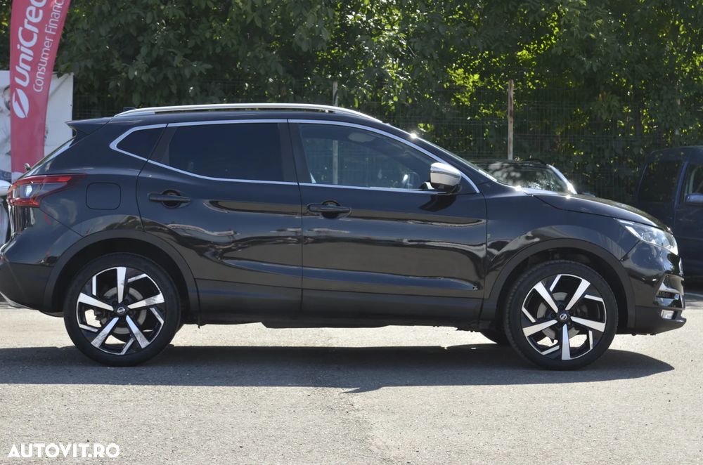Nissan Qashqai 1.6 DCI Xtronic TEKNA+ - 8