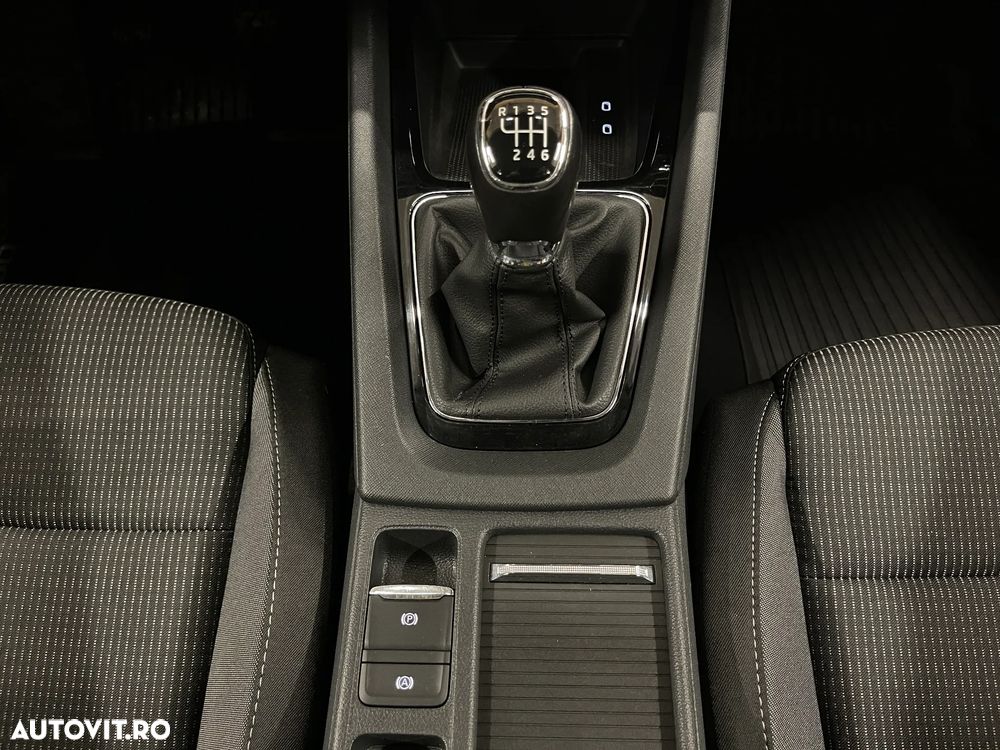 Skoda Octavia 2.0 TDI Ambition - 28
