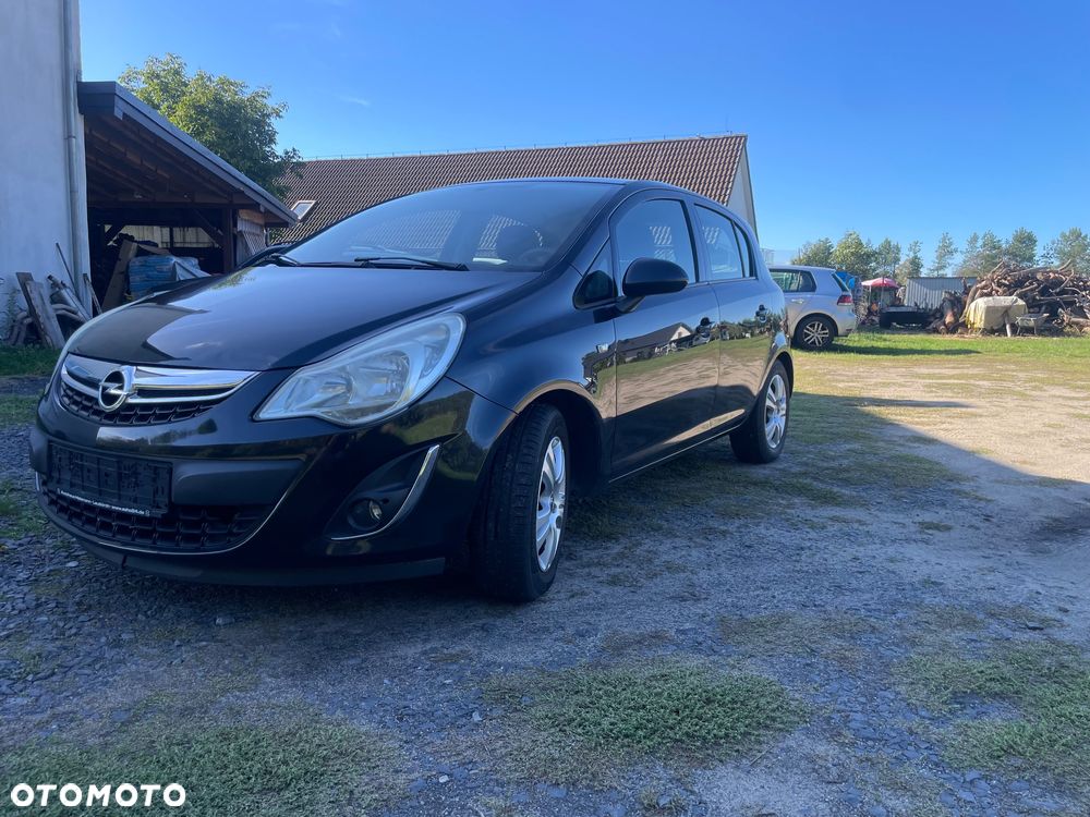 Opel Corsa 2013 photo 3