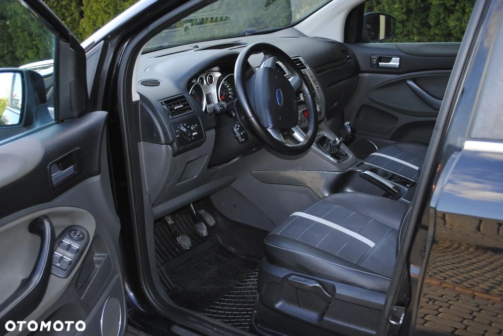 Ford Kuga 2.0 TDCi 4x4 Trend - 18