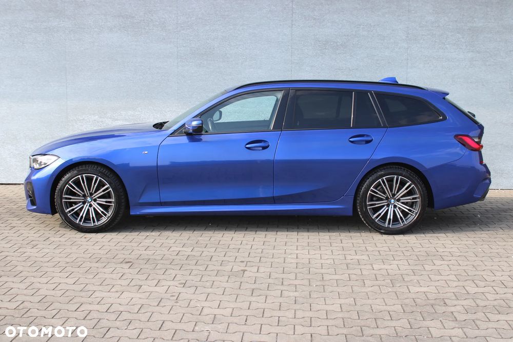 BMW Seria 3 320d xDrive M Sport sport - 10
