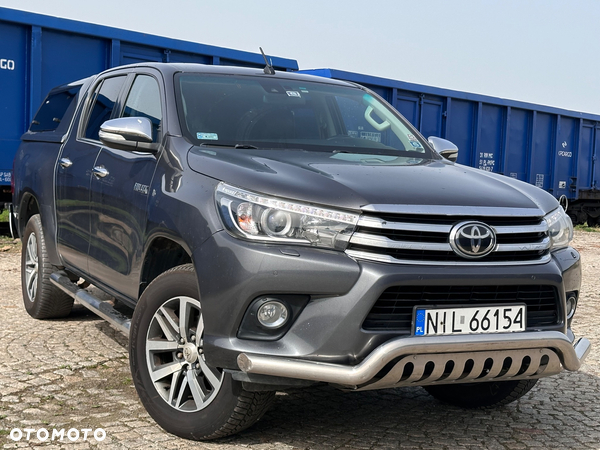 Toyota Hilux 2.4 D-4D Double Cab Selection 4x4