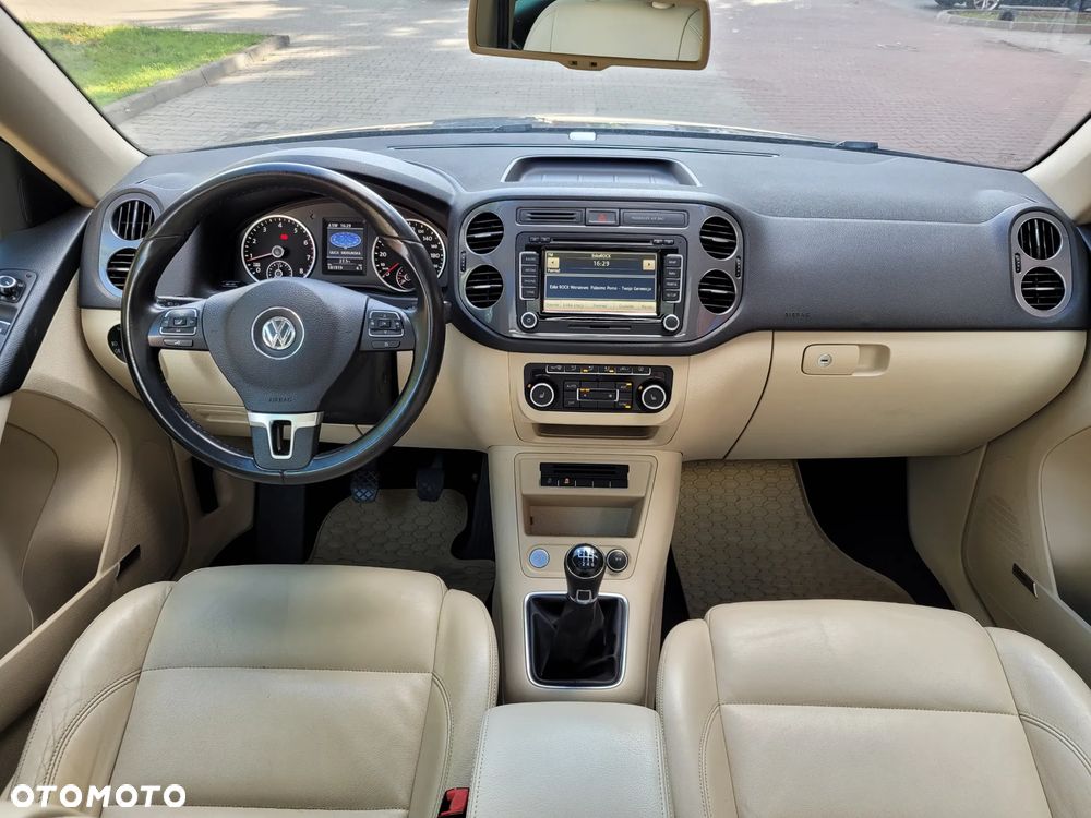 Volkswagen Tiguan 1.4 TSI Perfectline R-Style - 14