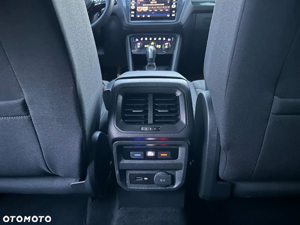 Volkswagen Tiguan 2,0 TSI OPF 4Motion DSG R-Line - 38