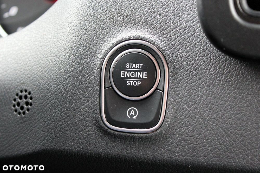 Mercedes-Benz Sprinter - 30