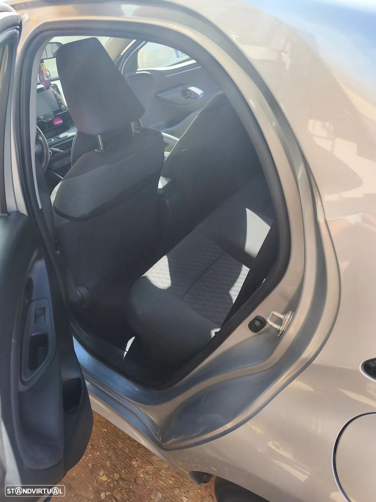 Mazda 2 1.5 L Hybrid VVT-i Agile - 8