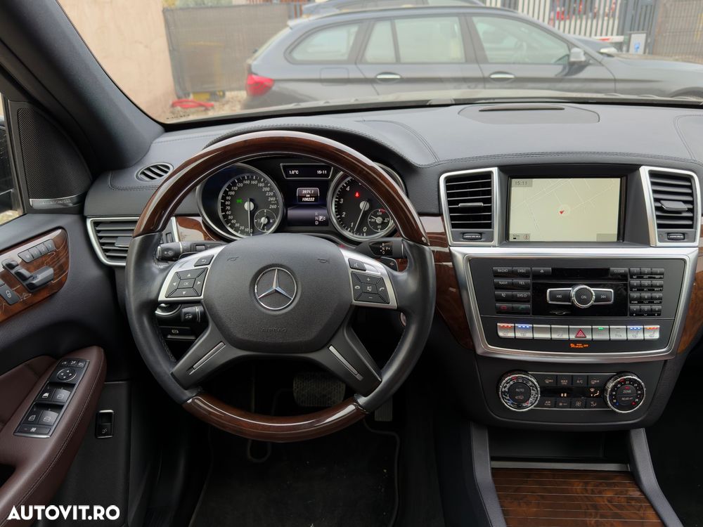 Mercedes-Benz GL - 9