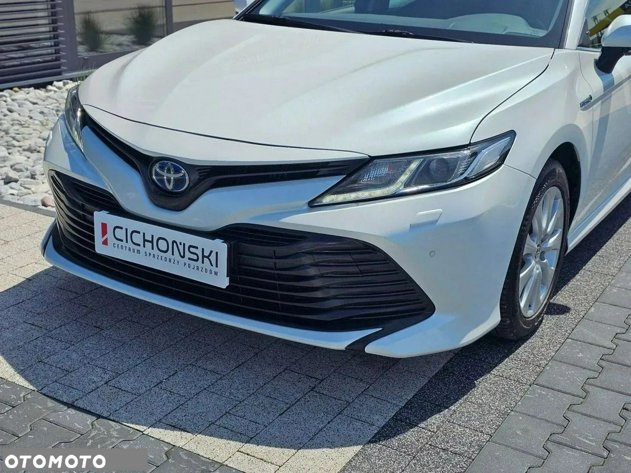 Toyota Camry - 13