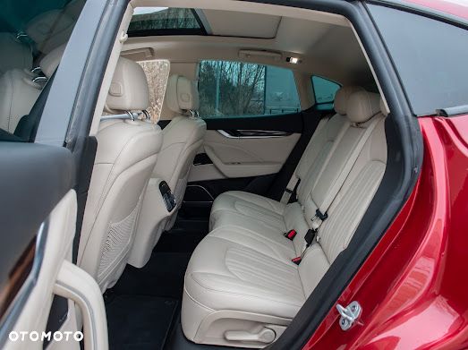 Maserati Levante S Q4 GranLusso - 15