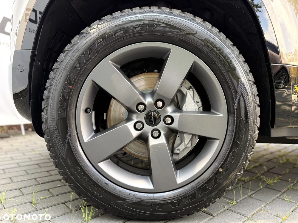 Land Rover Defender 110 D350 X-Dynamic HSE - 16