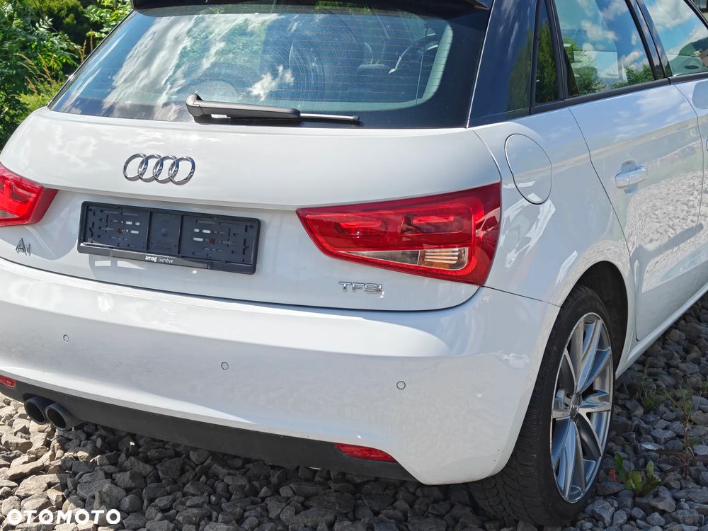 Audi A1 Sportback 1.4 TFSI cylinder on demand S tronic S line edition - 6