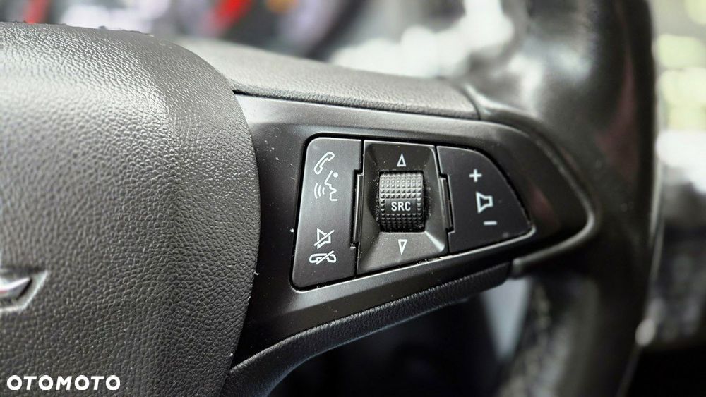 Opel Zafira 1.6 T 120 Lat S&S - 29