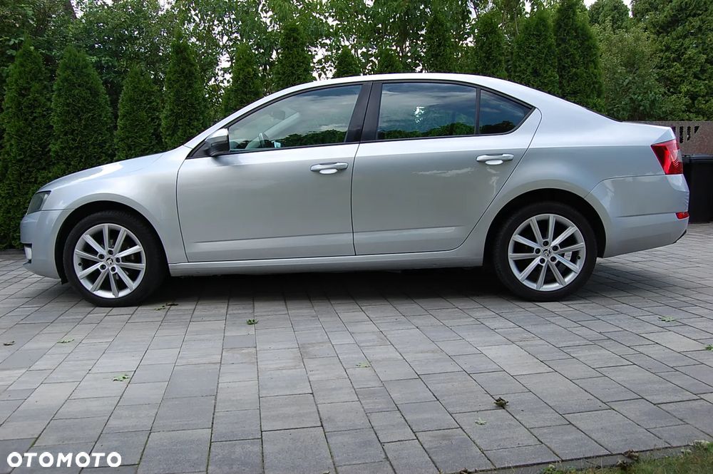 Skoda Octavia 1.6 TDI Elegance - 23
