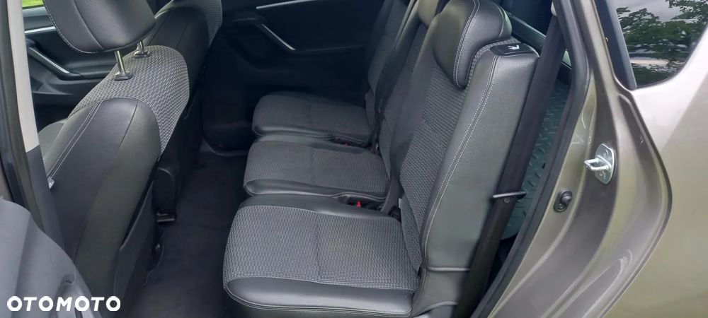 Toyota Verso 1.8 7-Sitzer Executive - 9