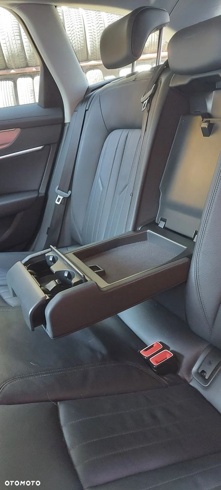 Audi A6 Avant 40 TDI quattro S tronic - 29