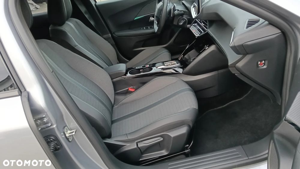 Peugeot 2008 1.5 BlueHDi Allure Pack S&S EAT8 - 20