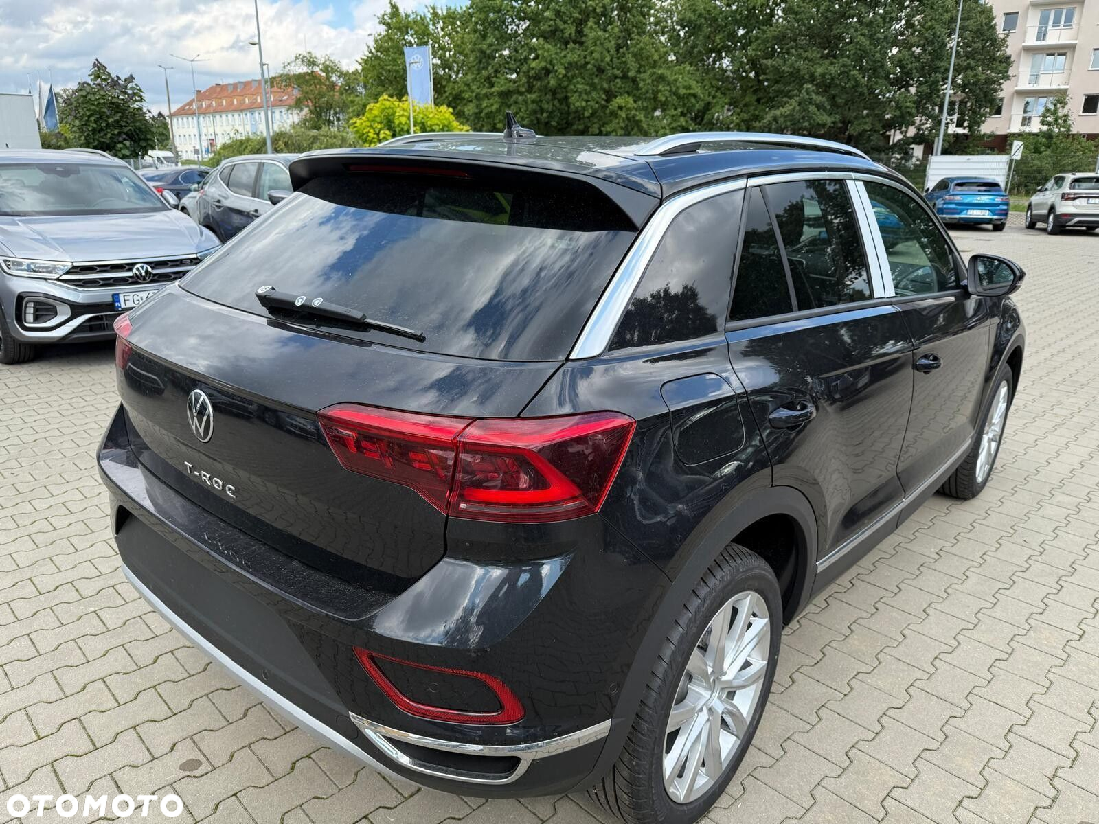 Volkswagen T-Roc - 3