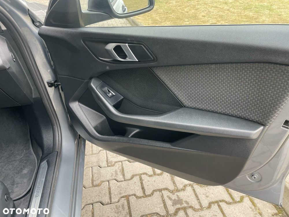 BMW Seria 1 - 20