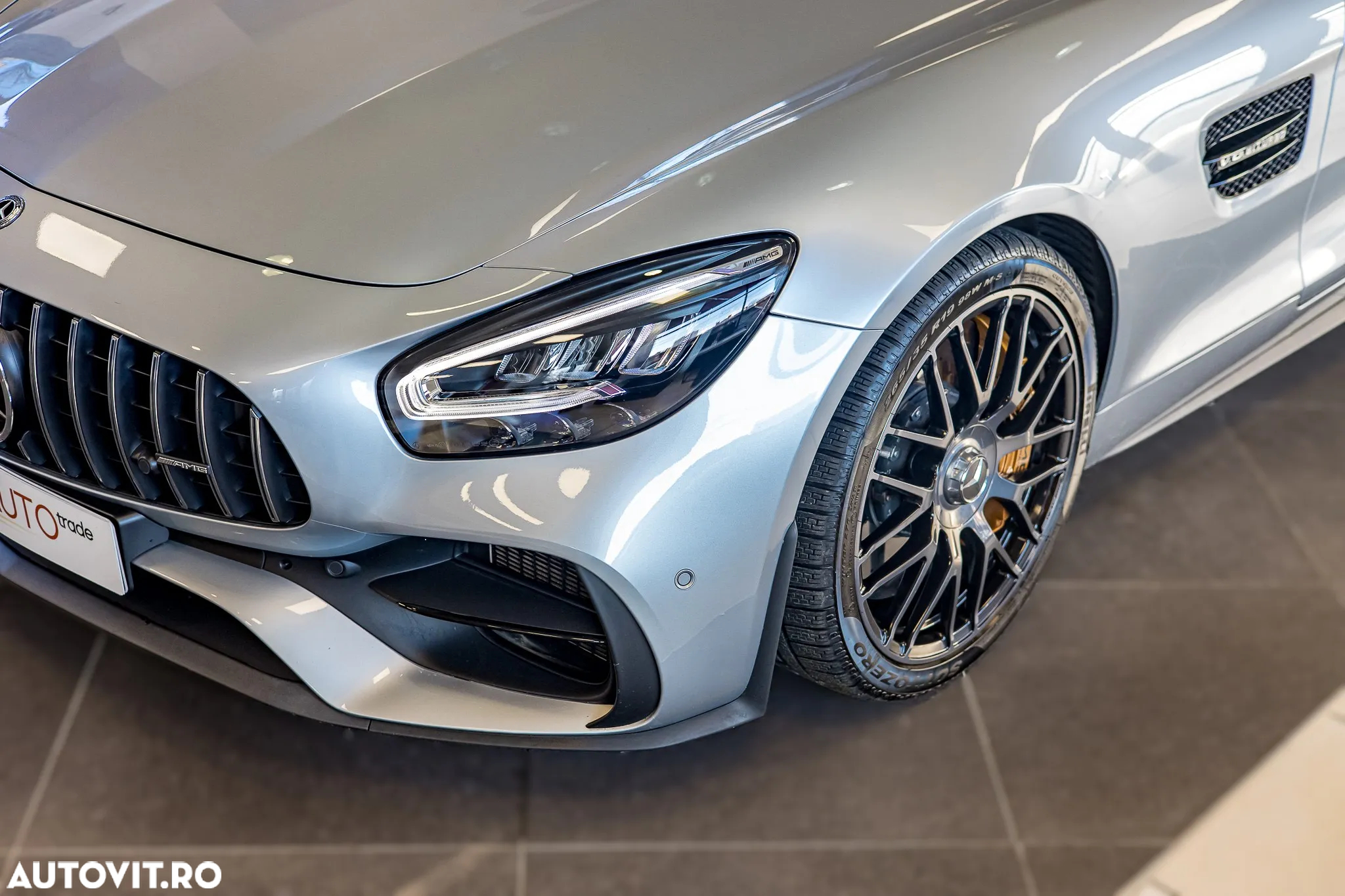 Mercedes-Benz AMG GT - 6
