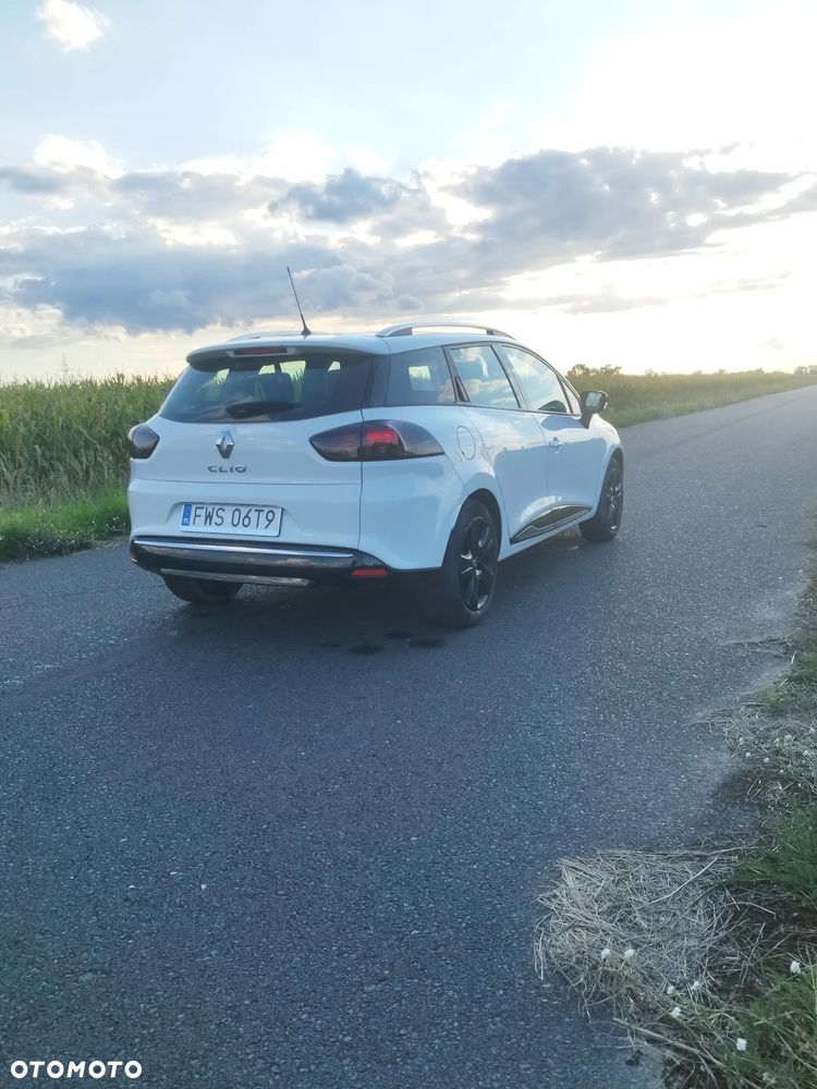 Renault Clio - 4