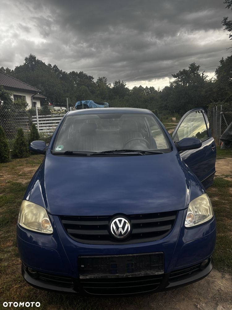 Volkswagen Fox - 2