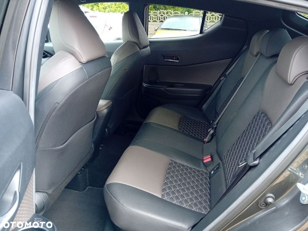 Toyota C-HR 1.8 Hybrid Executive - 13