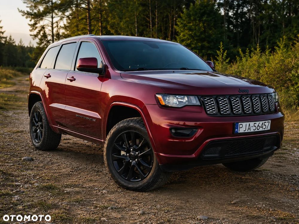 Jeep Grand Cherokee - 1